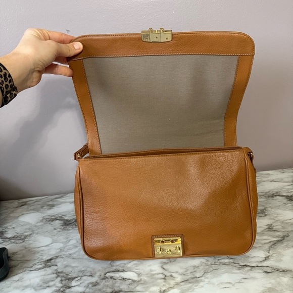 Hazel Leather Top Handle Lock Satchel Crossbody Bag with Gold Hardware - Picture 10 of 14